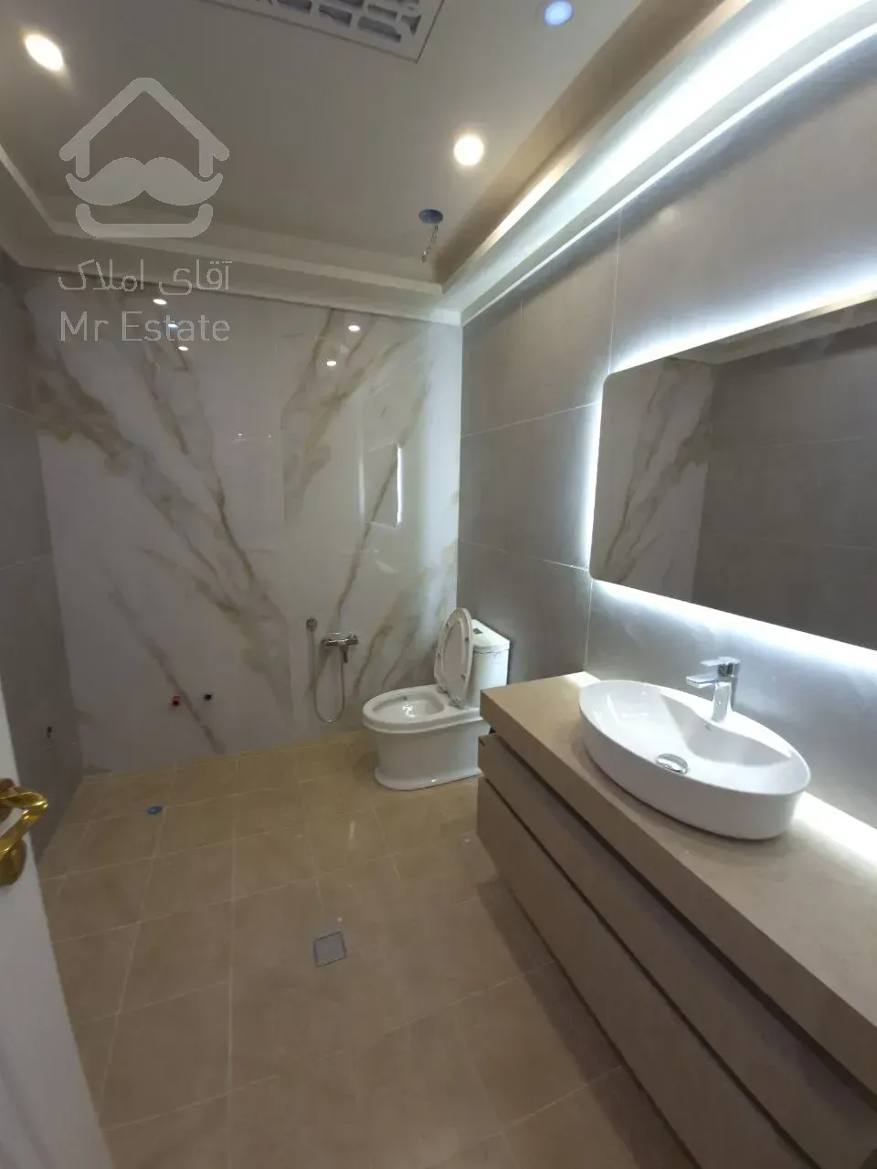 رهن آپارتمان 340 متری در ولنجک