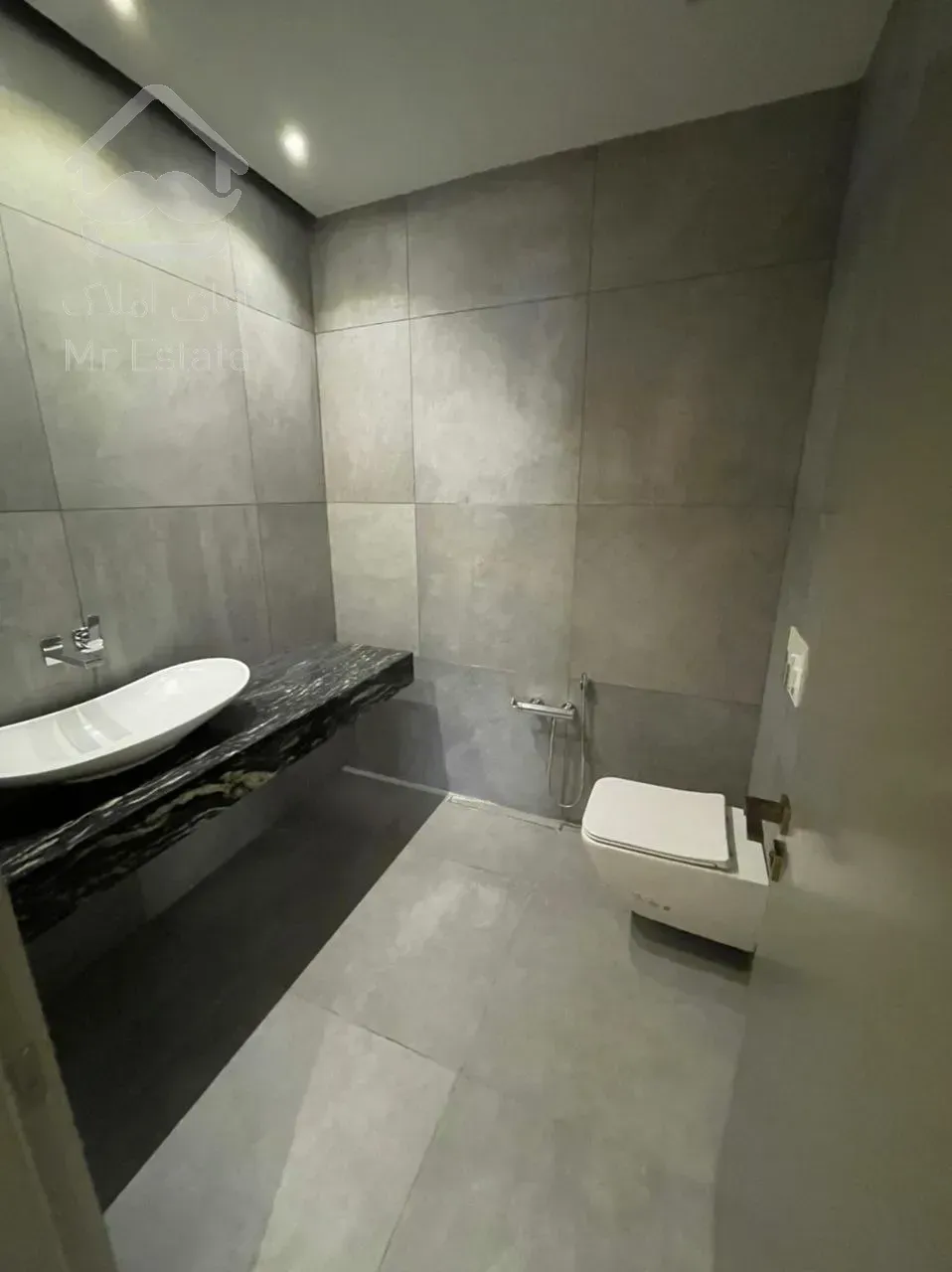 اجاره آپارتمان 380 متری در زعفرانیه