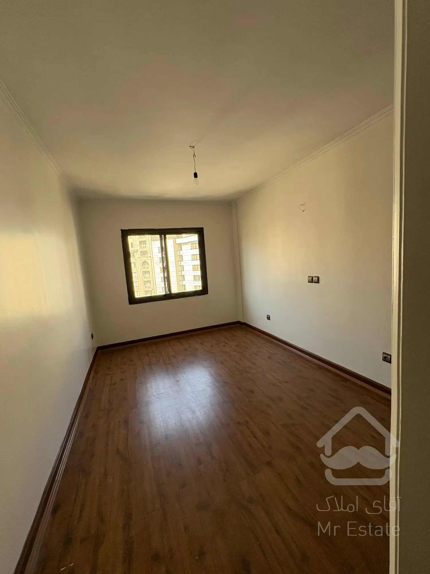 رهن آپارتمان 190 متری در ولنجک