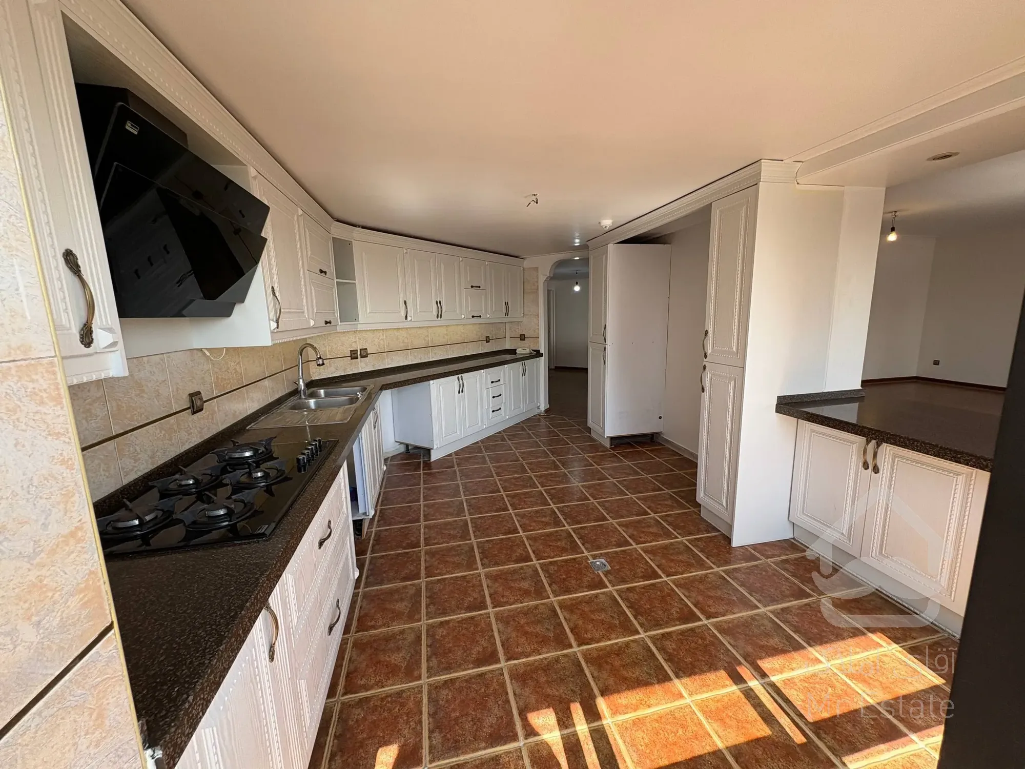 رهن آپارتمان 190 متری در ولنجک