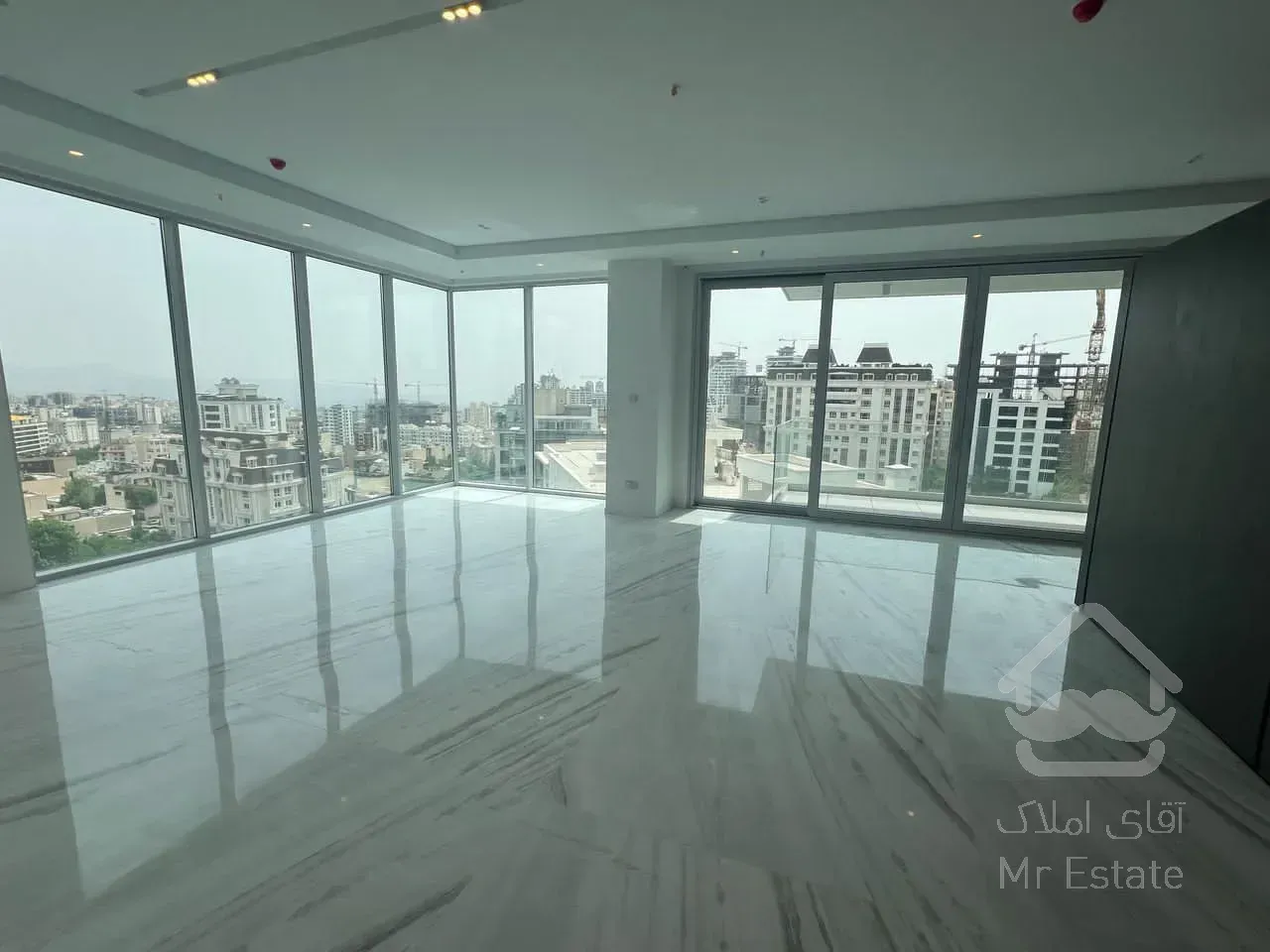 اجاره برج باغ 360 متری در الهیه