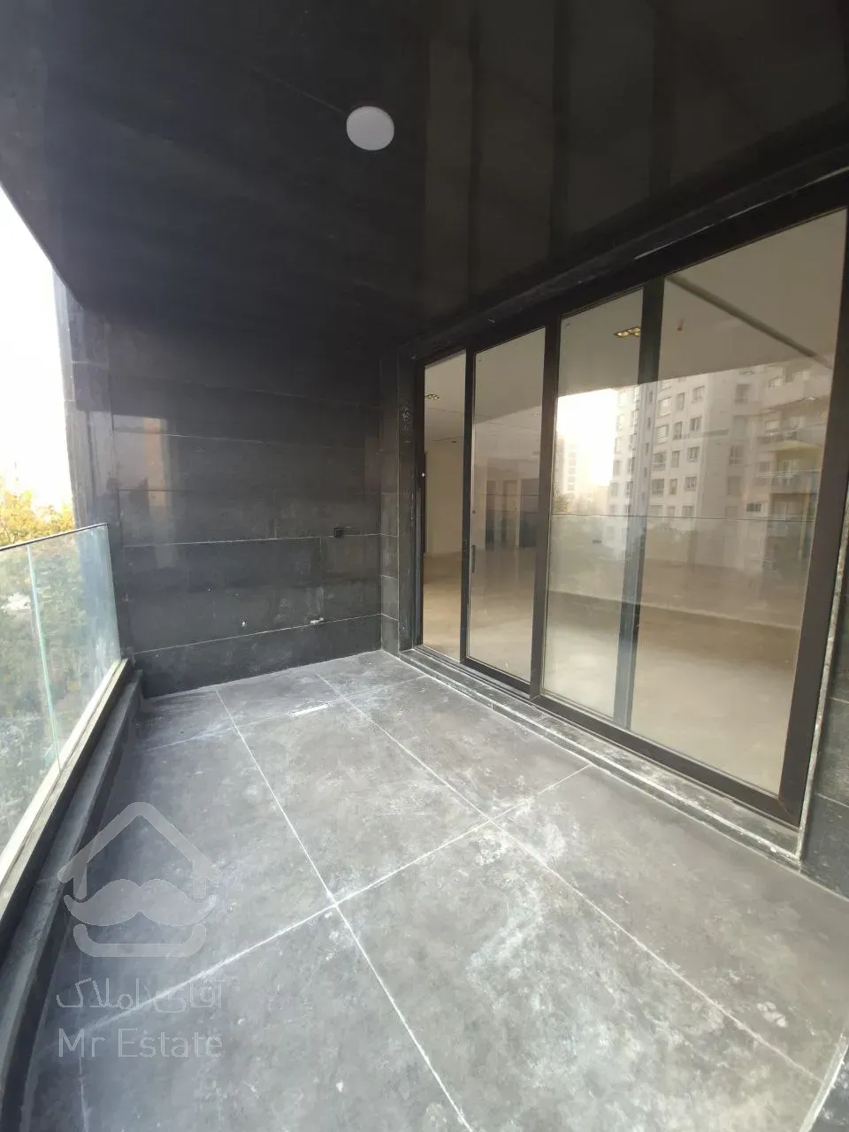 رهن آپارتمان 295 متری در ولنجک