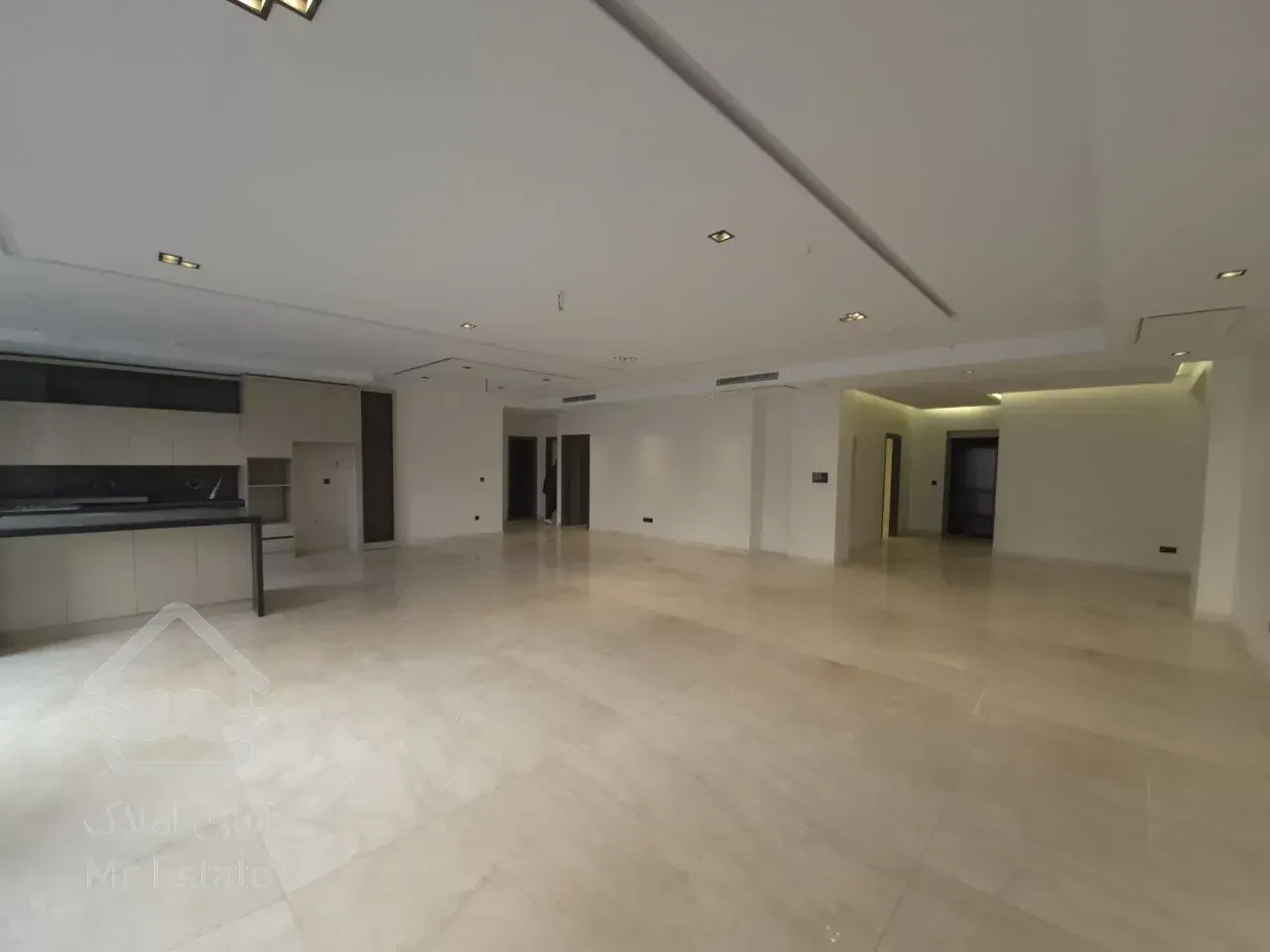 رهن آپارتمان 295 متری در ولنجک