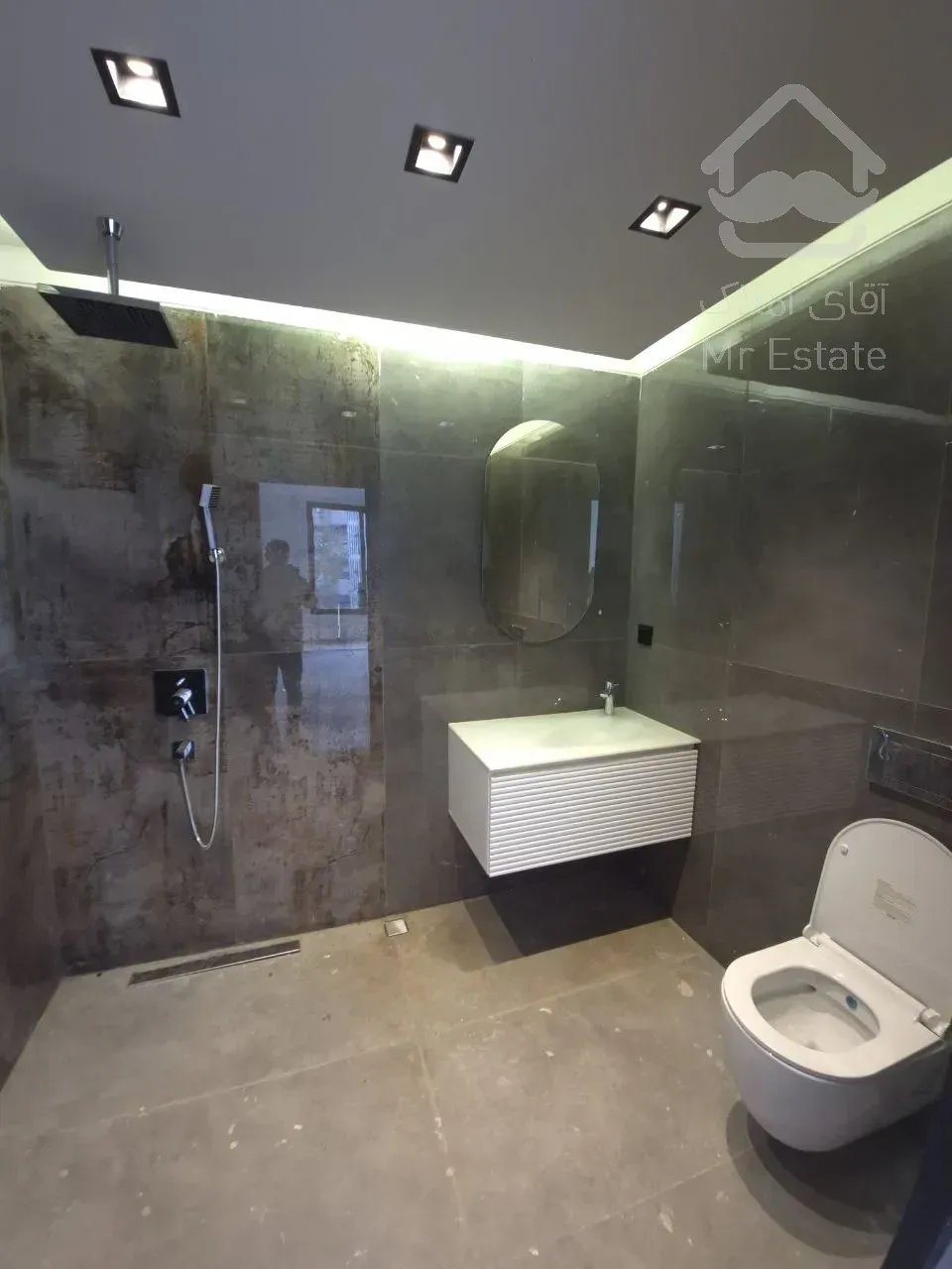 رهن آپارتمان 295 متری در ولنجک