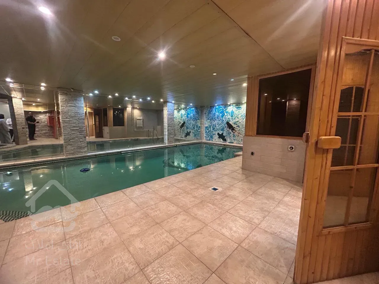 اجاره ویلایی 570 متری در زعفرانیه