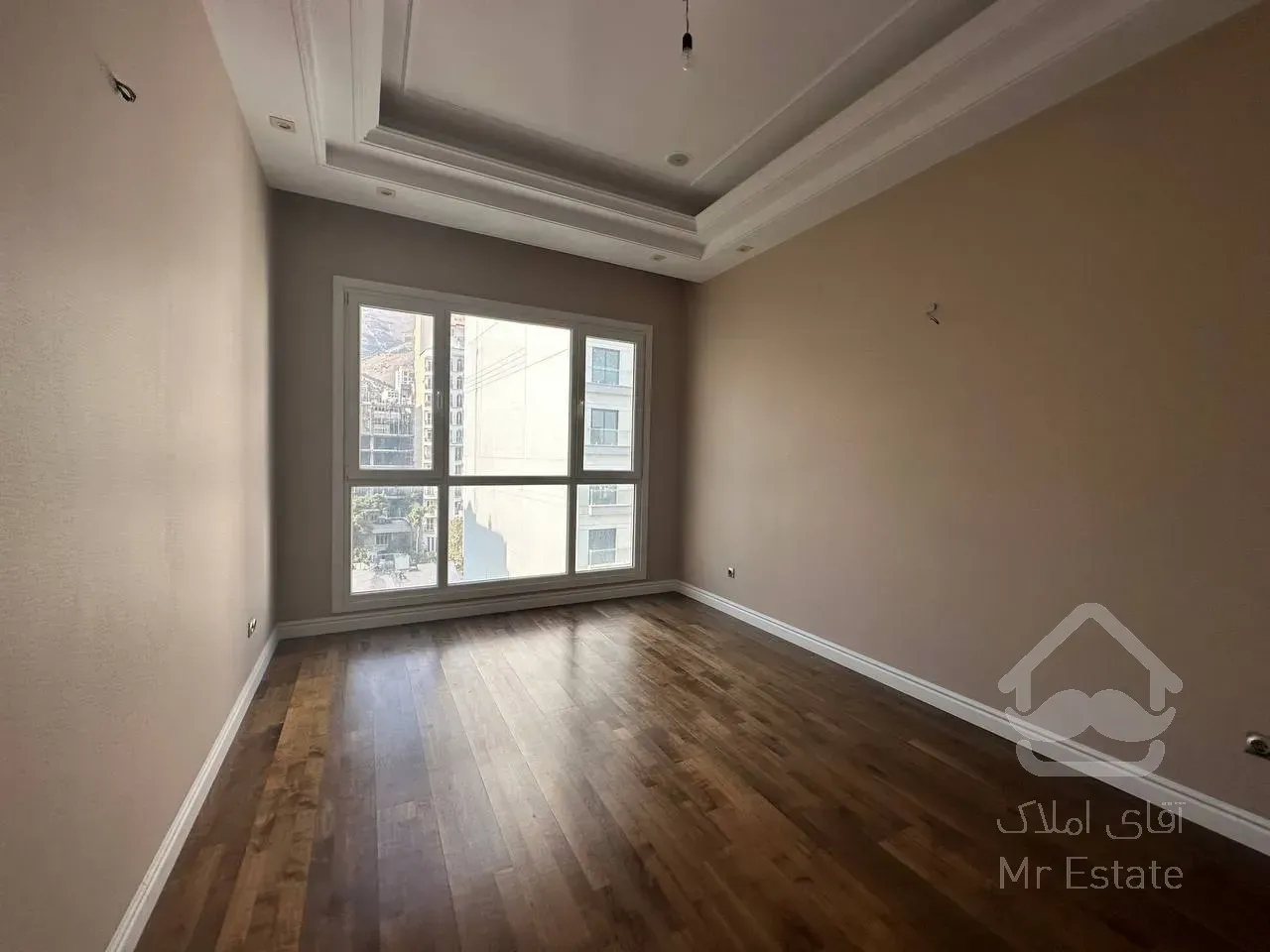 فروش آپارتمان 290 متری در محمودیه