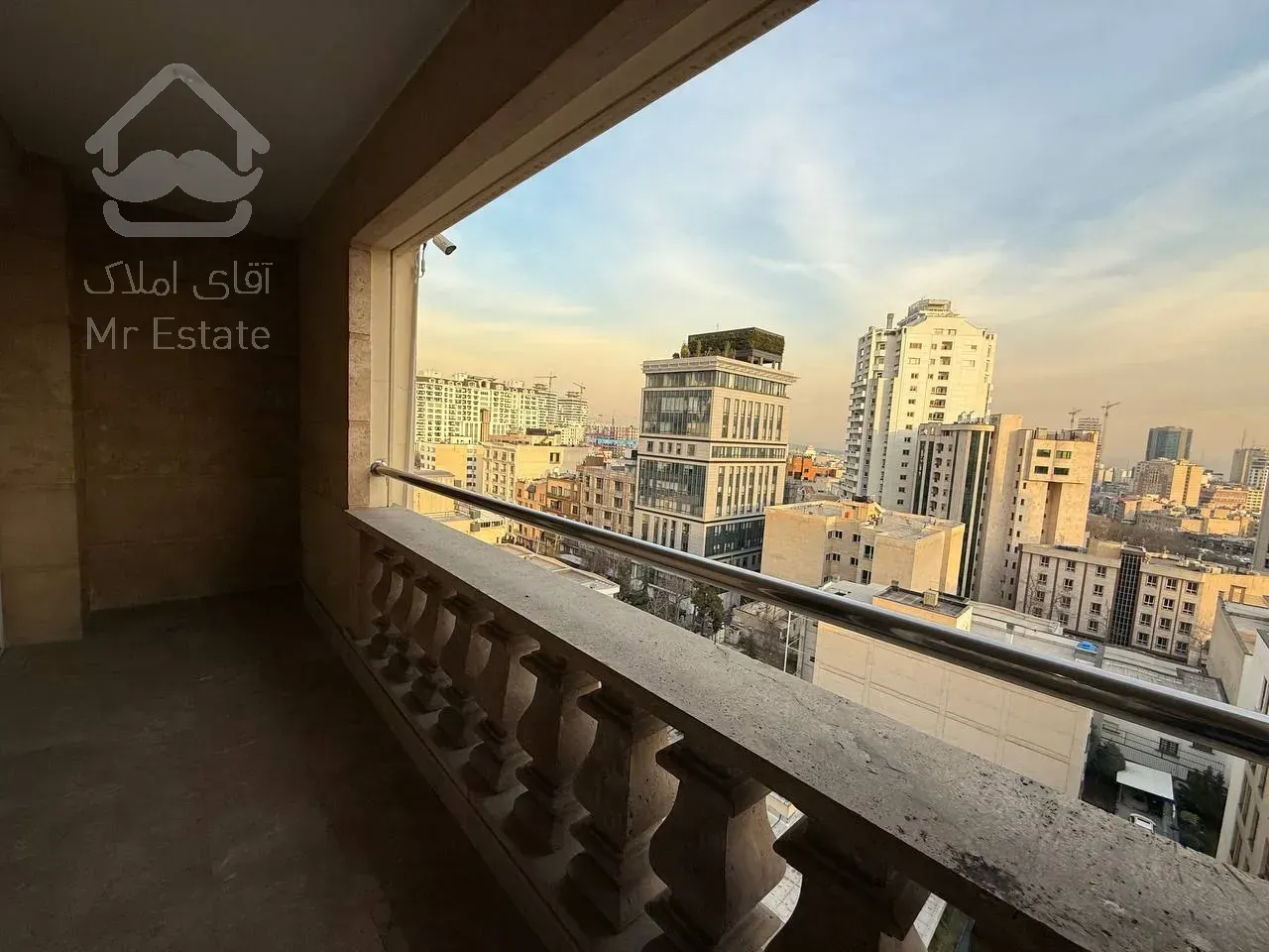 فروش آپارتمان 240 متری در محمودیه