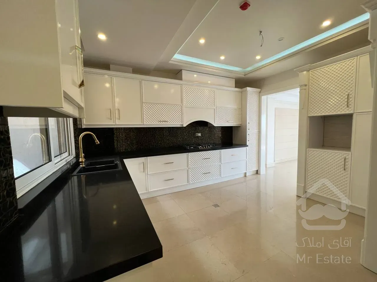 فروش آپارتمان 173 متری در زعفرانیه