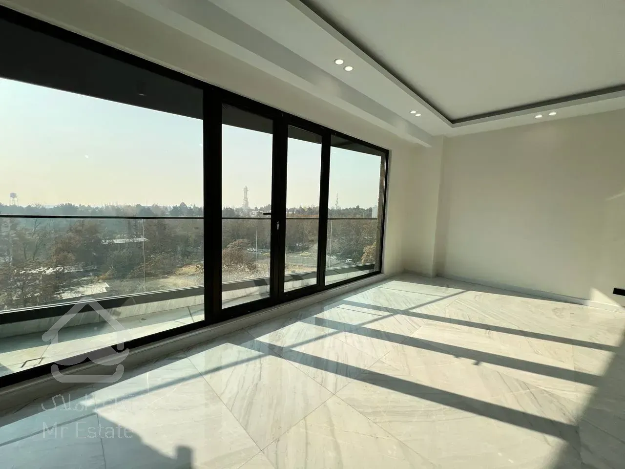 فروش آپارتمان 192 متری در محمودیه