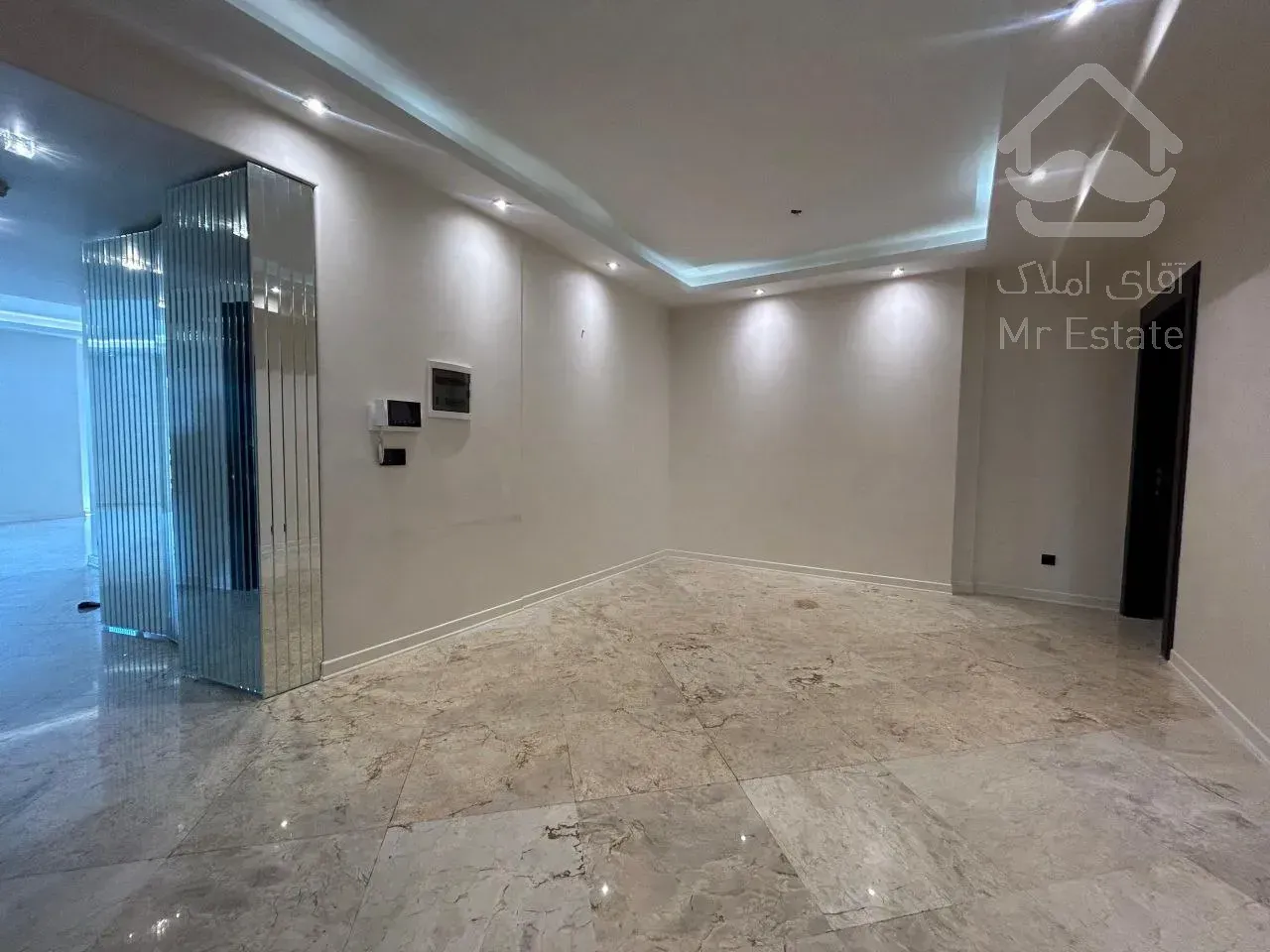 رهن آپارتمان 230 متری در زعفرانیه