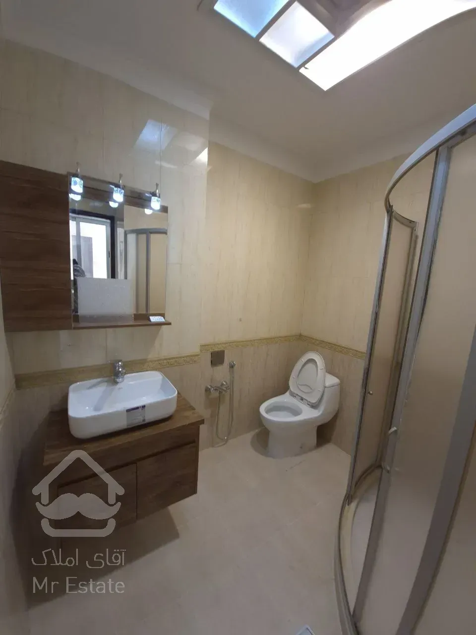 اجاره آپارتمان 250 متری در زعفرانیه