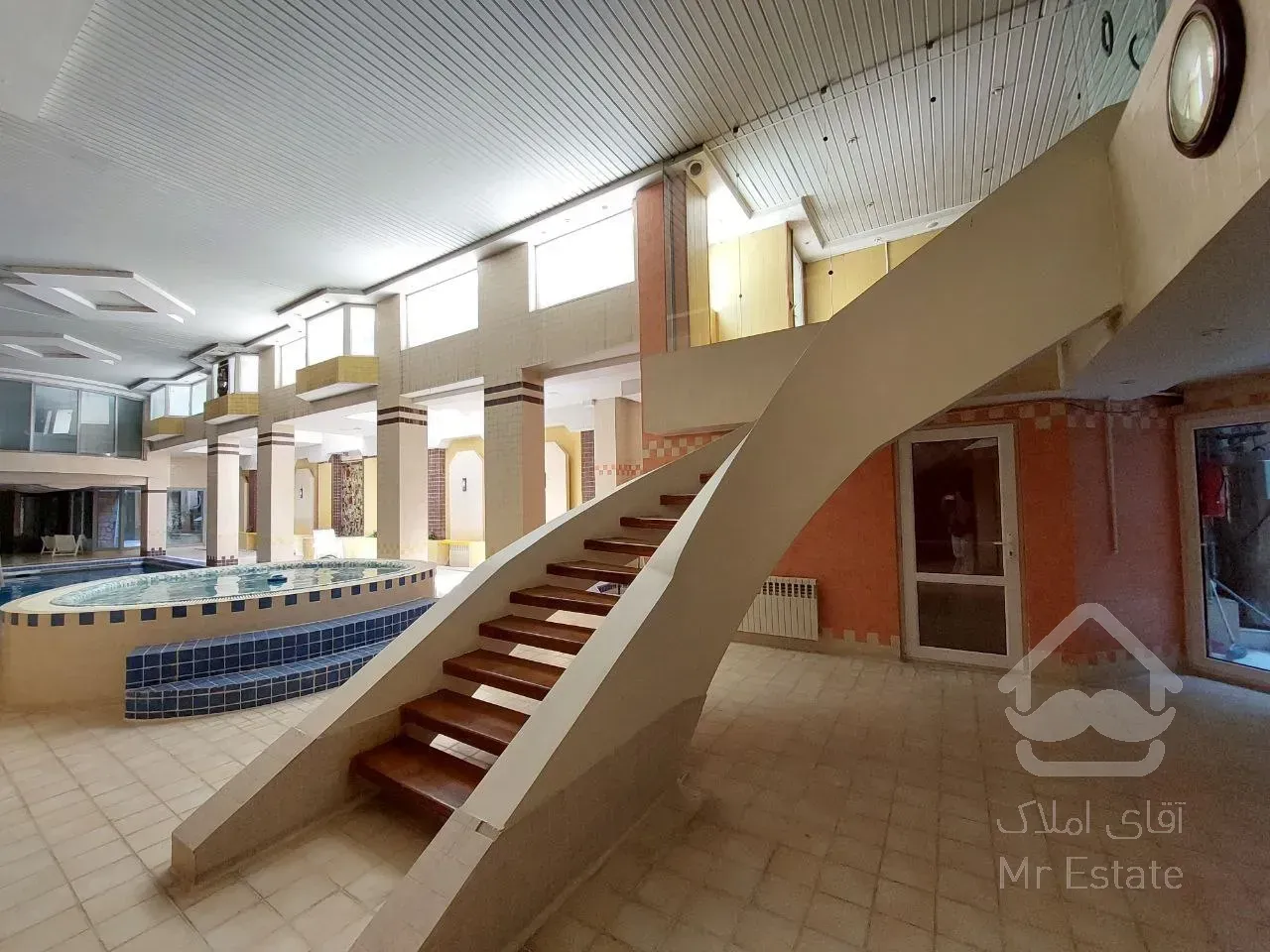 اجاره برج باغ 255 متری در زعفرانیه