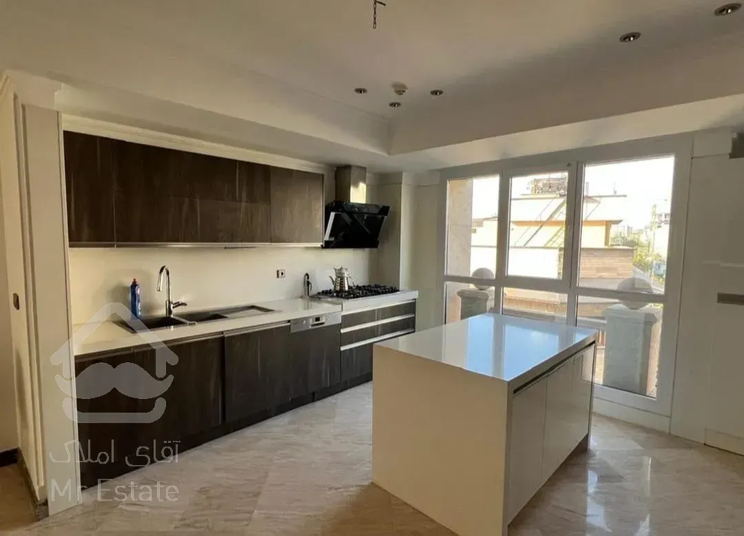 فروش آپارتمان 275 متری در زعفرانیه