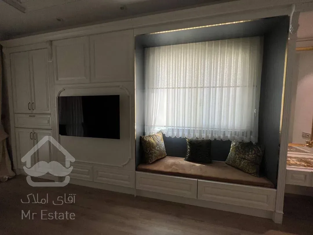 رهن آپارتمان 550 متری در محمودیه