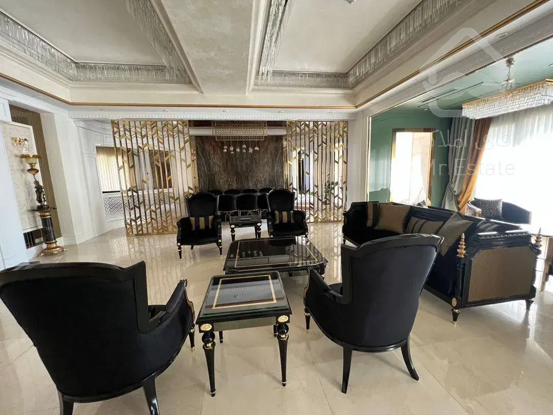 رهن آپارتمان 550 متری در محمودیه