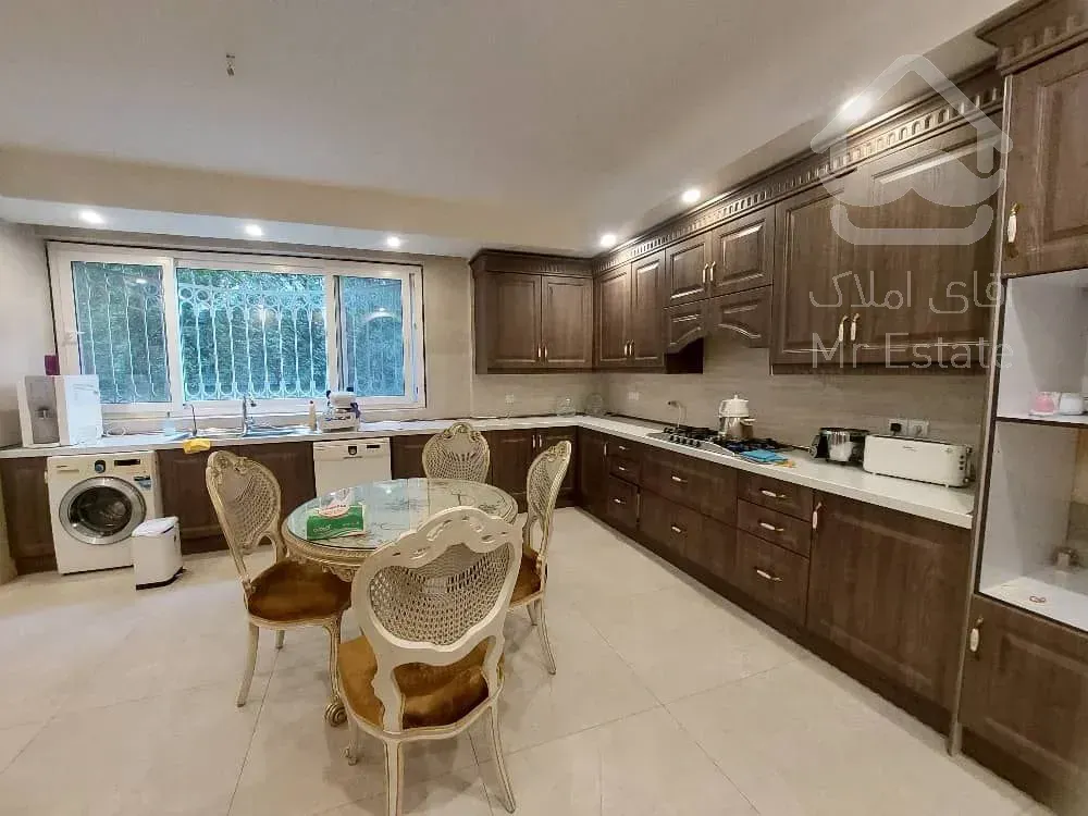 رهن آپارتمان 240 متری در ولنجک