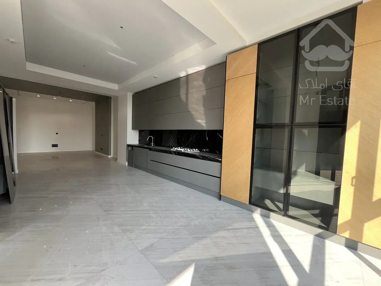 فروش آپارتمان 335 متری در محمودیه