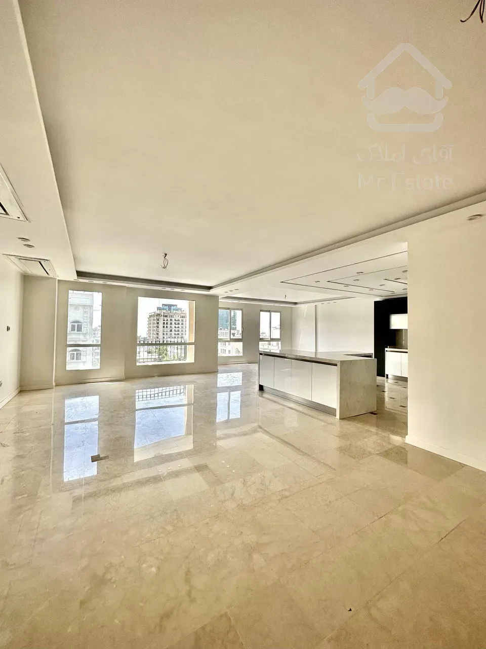 فروش آپارتمان 251 متری در زعفرانیه