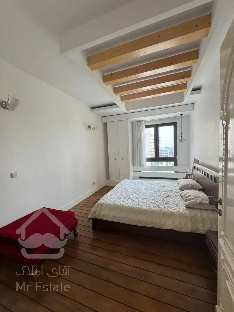 فروش آپارتمان 300 متری در زعفرانیه