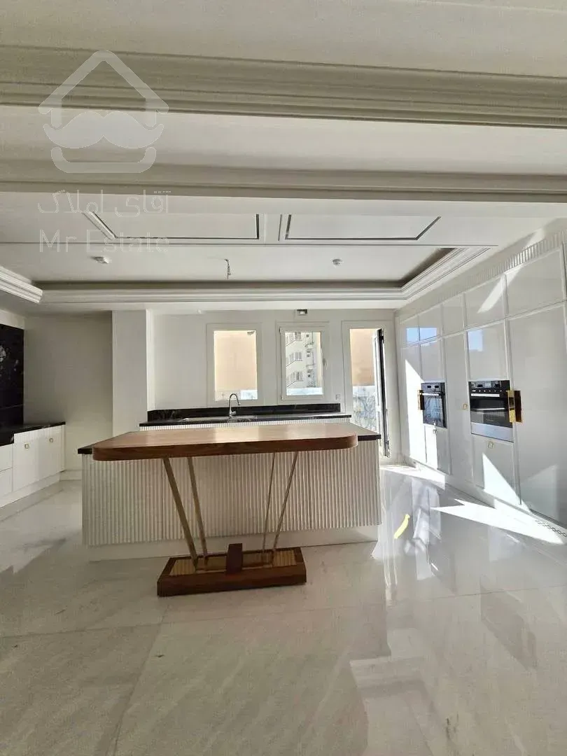 فروش آپارتمان 245 متری در ولنجک