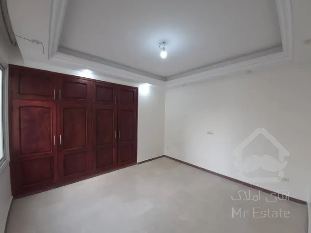 رهن آپارتمان 175 متری در محمودیه