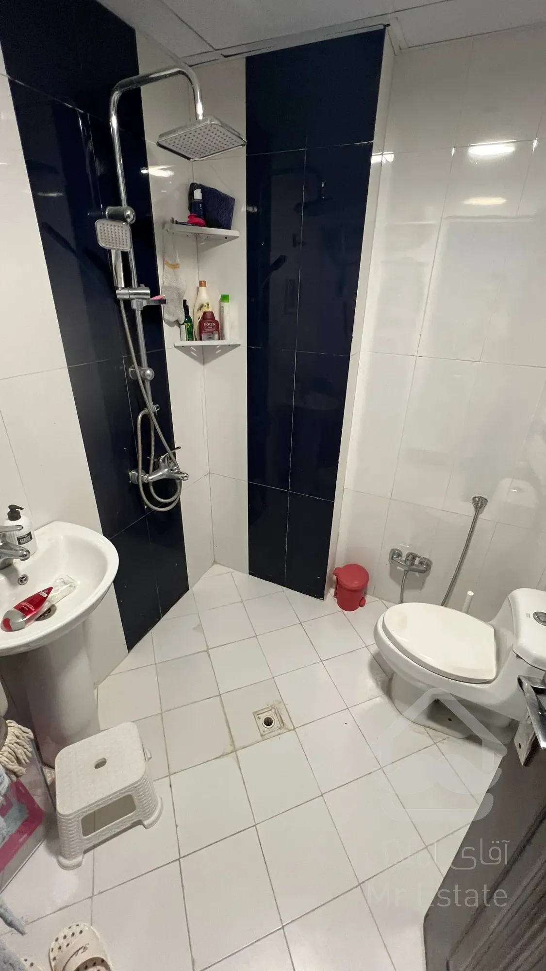 100 متری در برج پردیس المپیک پردیس المپیک