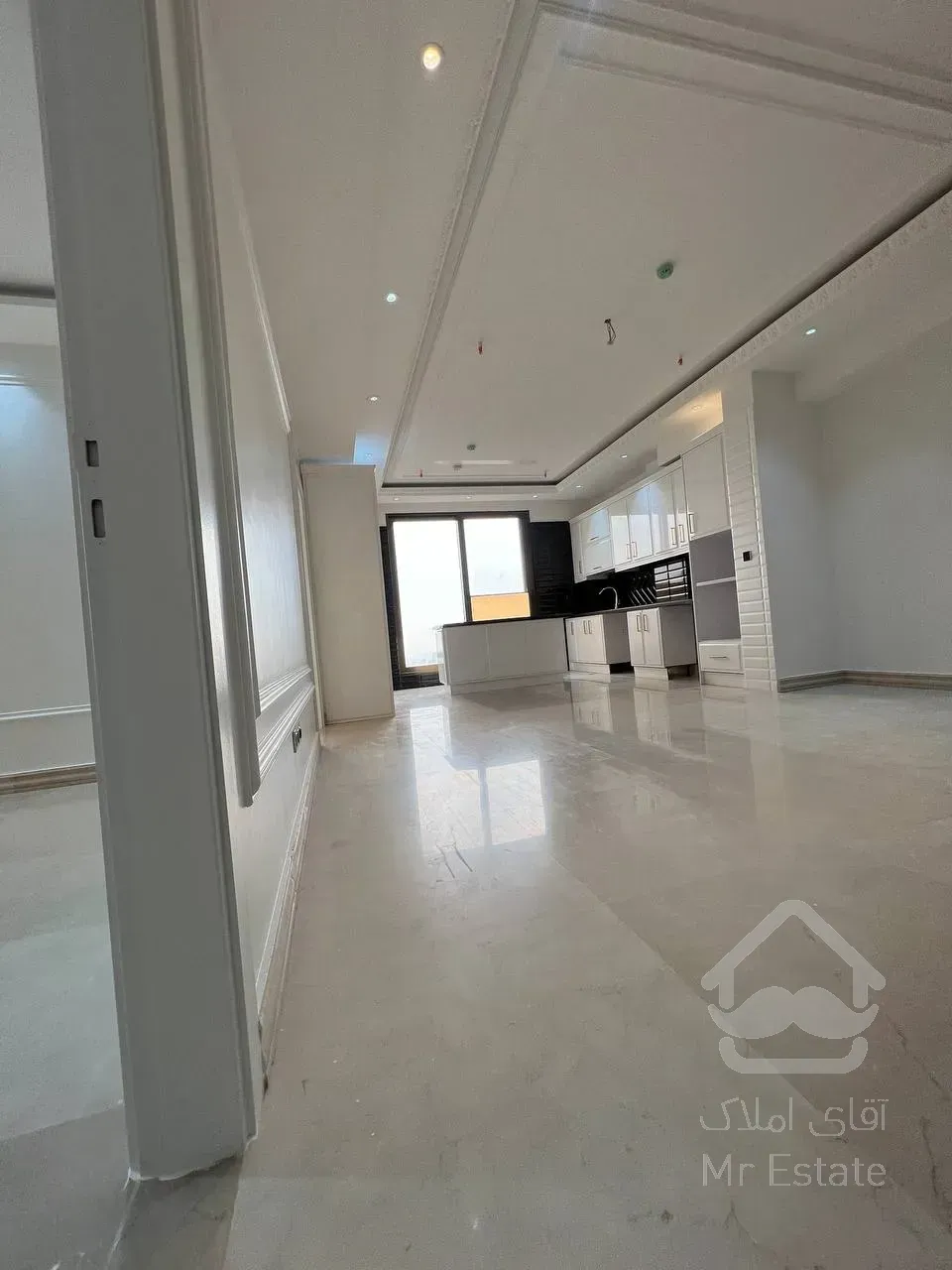 پیش فروش 105 متر رونیکا پالاس نیایش با بهترین امکانات در سردار جنگل شمال