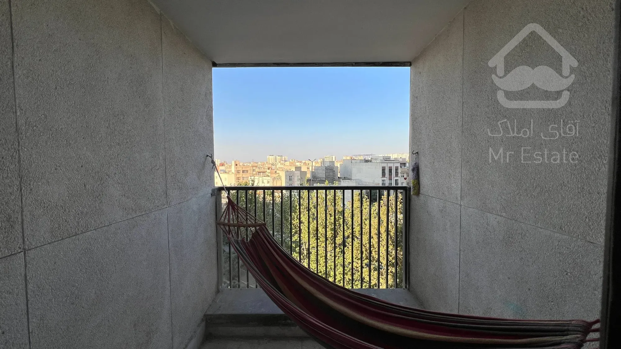 100 متری در برج پردیس المپیک پردیس المپیک