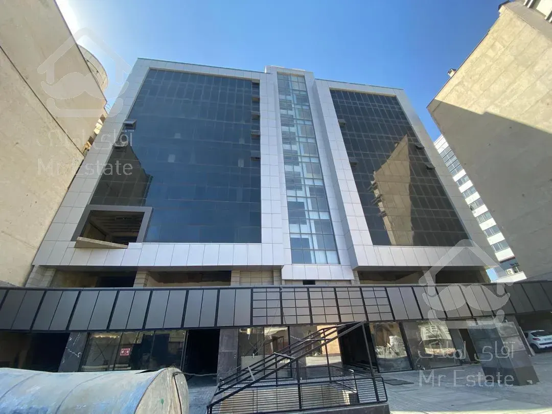 ملکی بی نظیر ، چشم معالی آباد