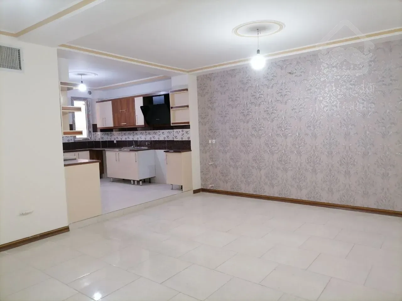 آپارتمان ۷۲ متری پیشوا شهرک نقش جهان لای ۲