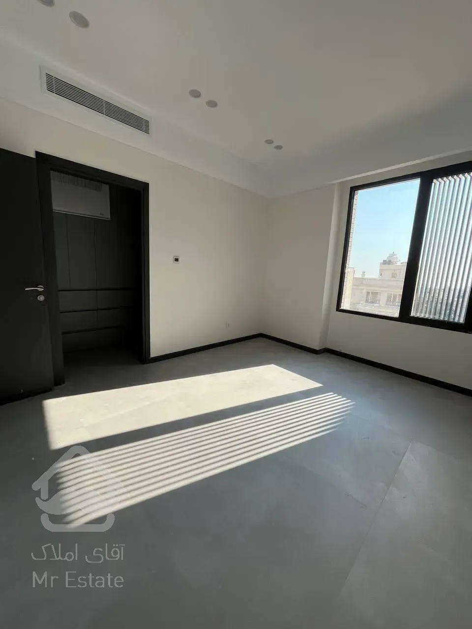 خرید آپارتمان 230 متری 3 خواب در فرمانیه مدرن و نوساز و زیر قیمت