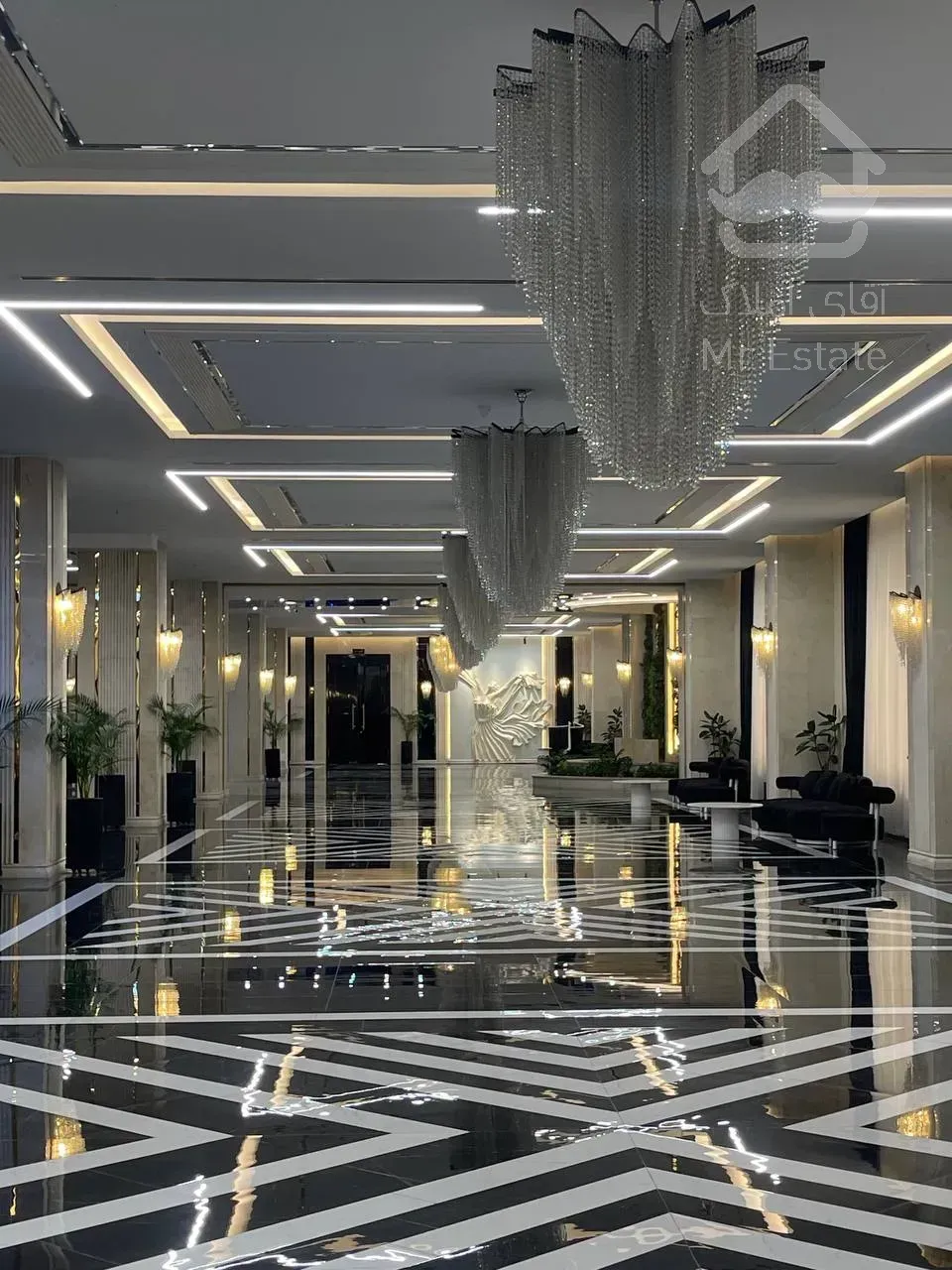 پیش فروش واحد  121 متر پروژه لوکس رونیکا پالاس نارمک