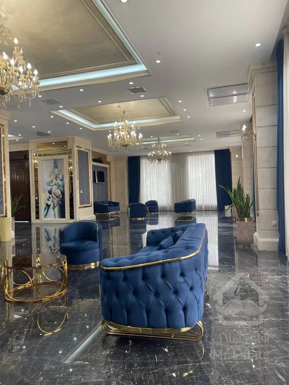 پیش فروش آپارتمان 122 متری لوکس دو خواب در نارمک