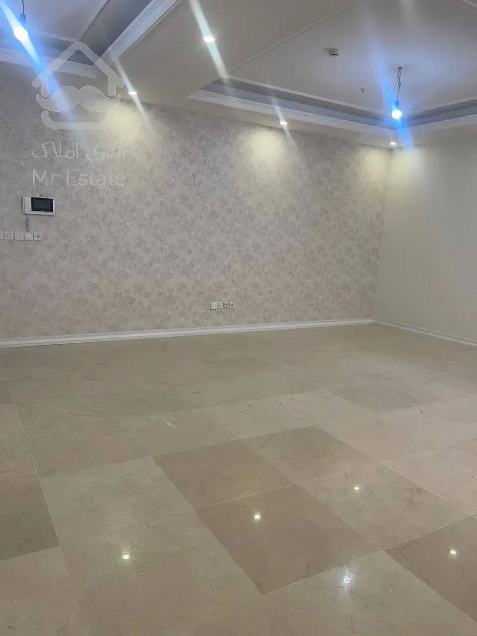 پیش فروش واحد مسکونی در آبشار تهران / پروژه حاج رحیم قربانی/در مرتفع ترین ویو