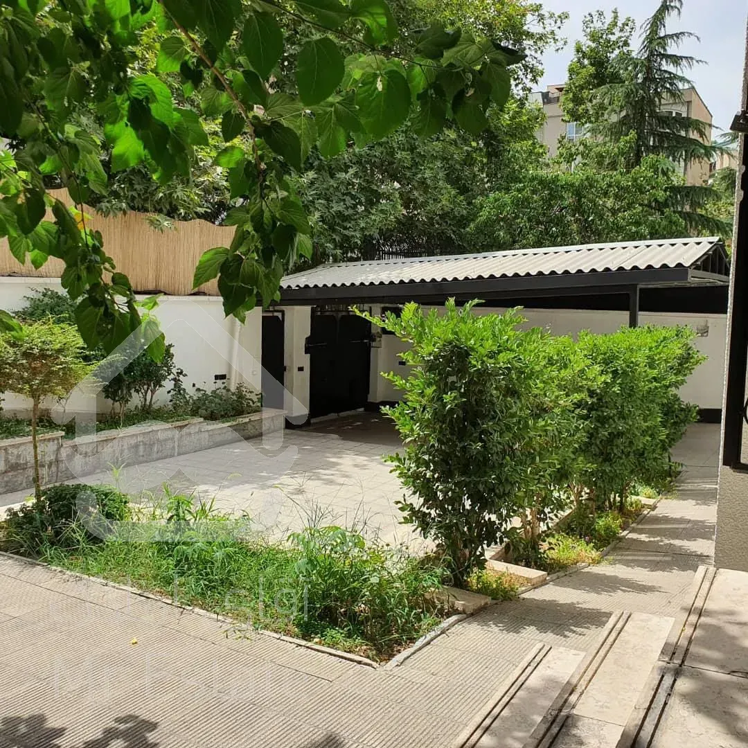 خرید کلنگی 480 متری زیر قیمت فرمانیه