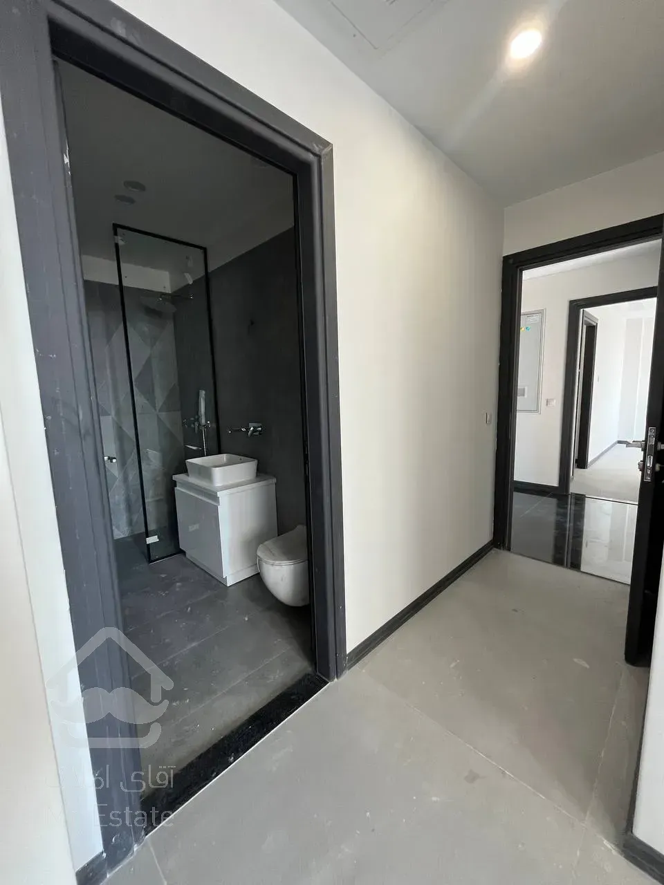 خرید آپارتمان 230 متری 3 خواب در فرمانیه مدرن و نوساز و زیر قیمت