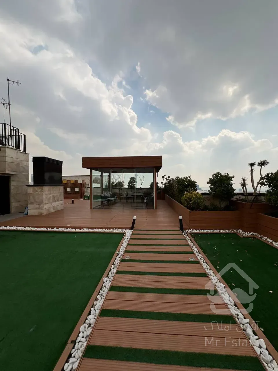 آغاز پیش فروش نیایش برای آنان که خانه را فقط سقف نمیدانند ...