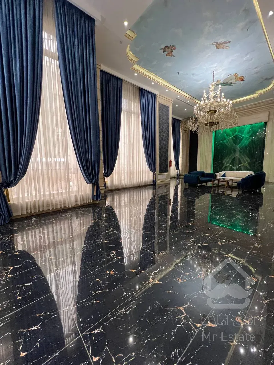 فروش آپارتمان 109 متری لوکس دو خواب در بلوار کوهک