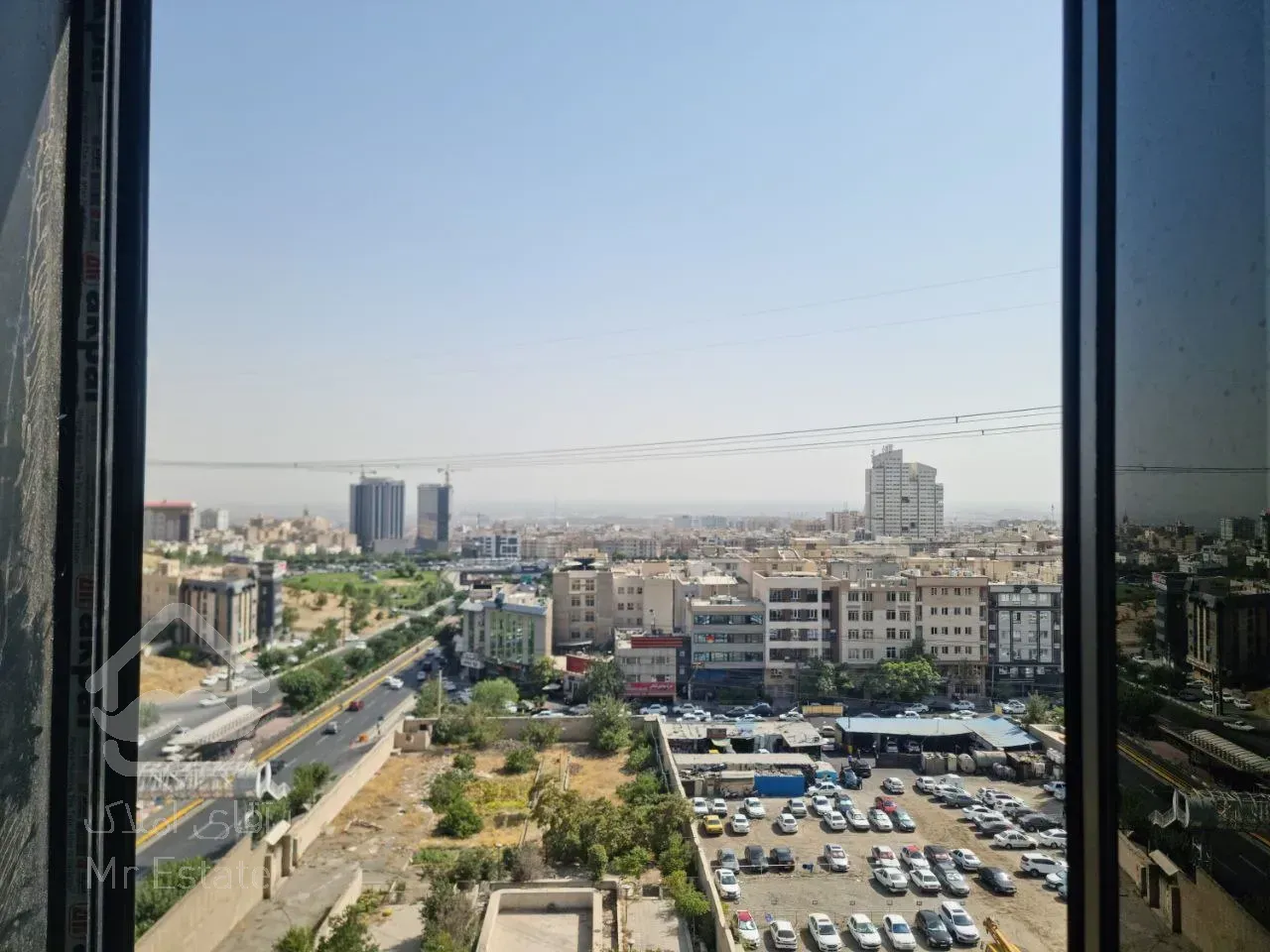 فروش در پارک اداری / موقعیت اداری / سند اداری / متراژ متنوع