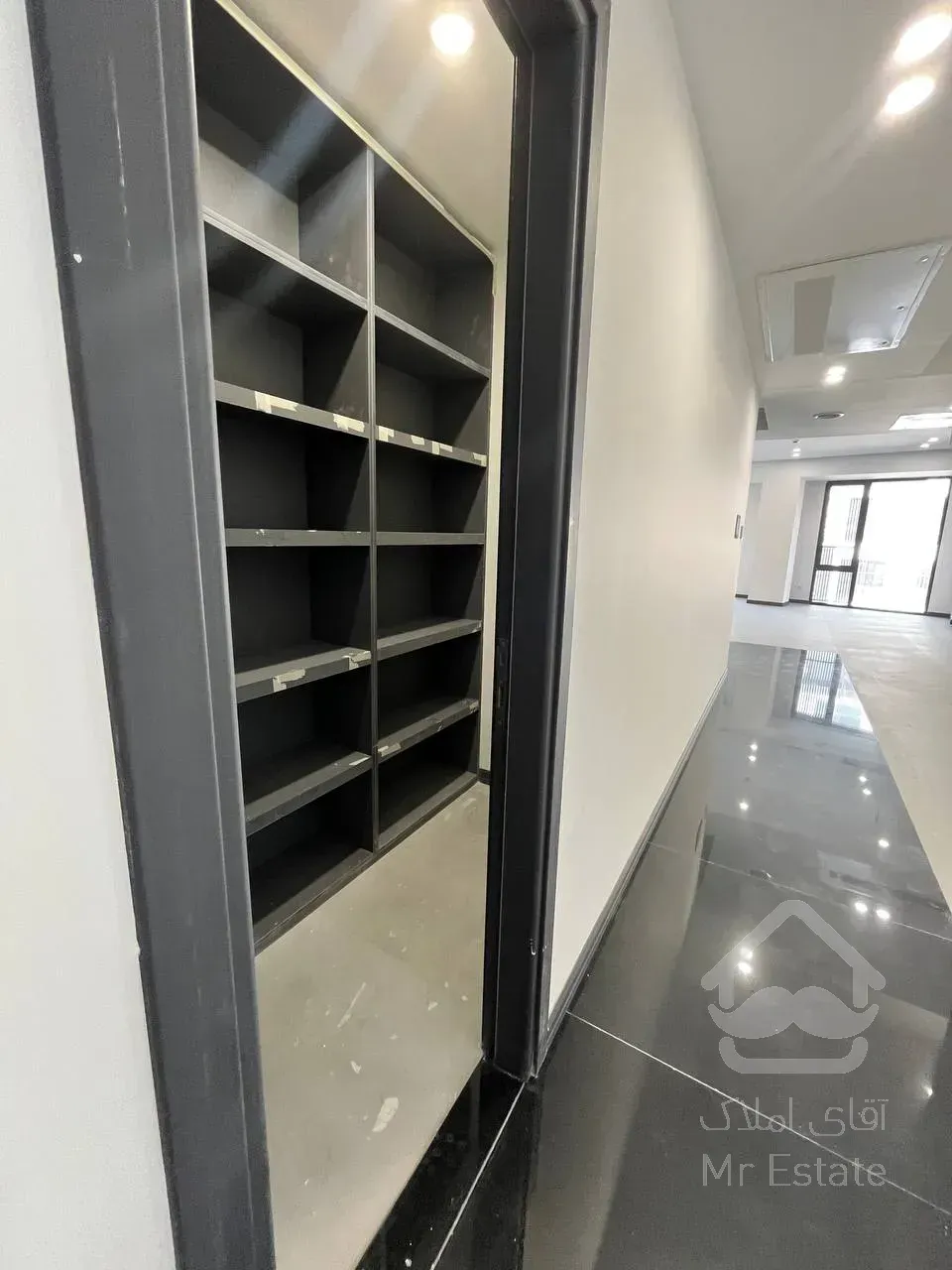 خرید آپارتمان 230 متری 3 خواب در فرمانیه مدرن و نوساز و زیر قیمت