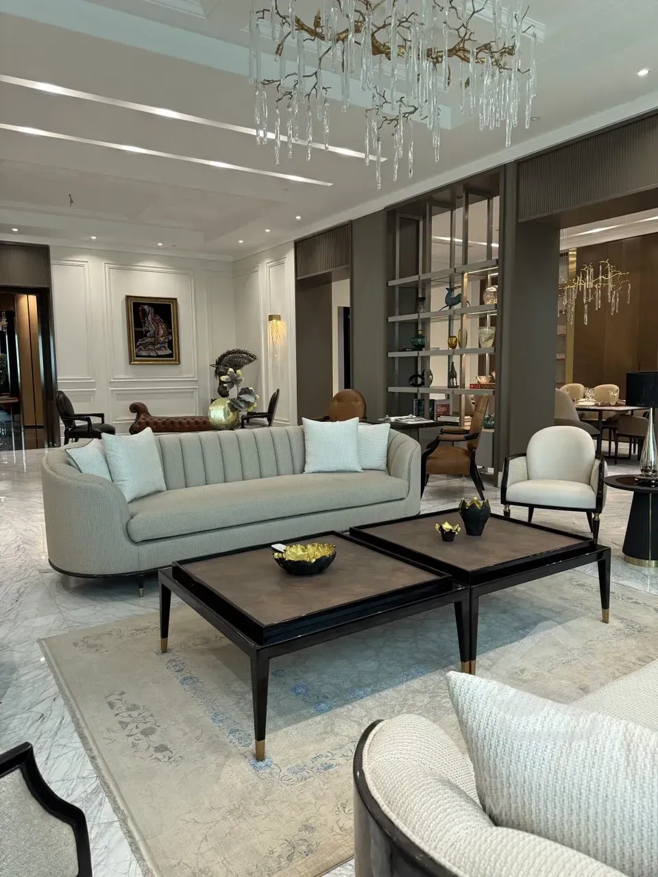 فرمانیه عسگریان 4خوابه نوساز 30 متر تراس پاگرد مجزا