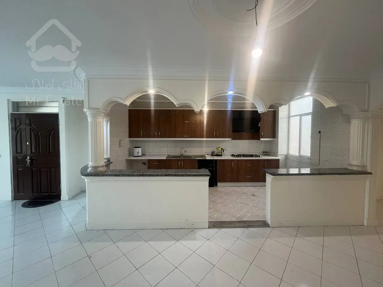 بازسازی شده، فول امکانات، غرق در نور