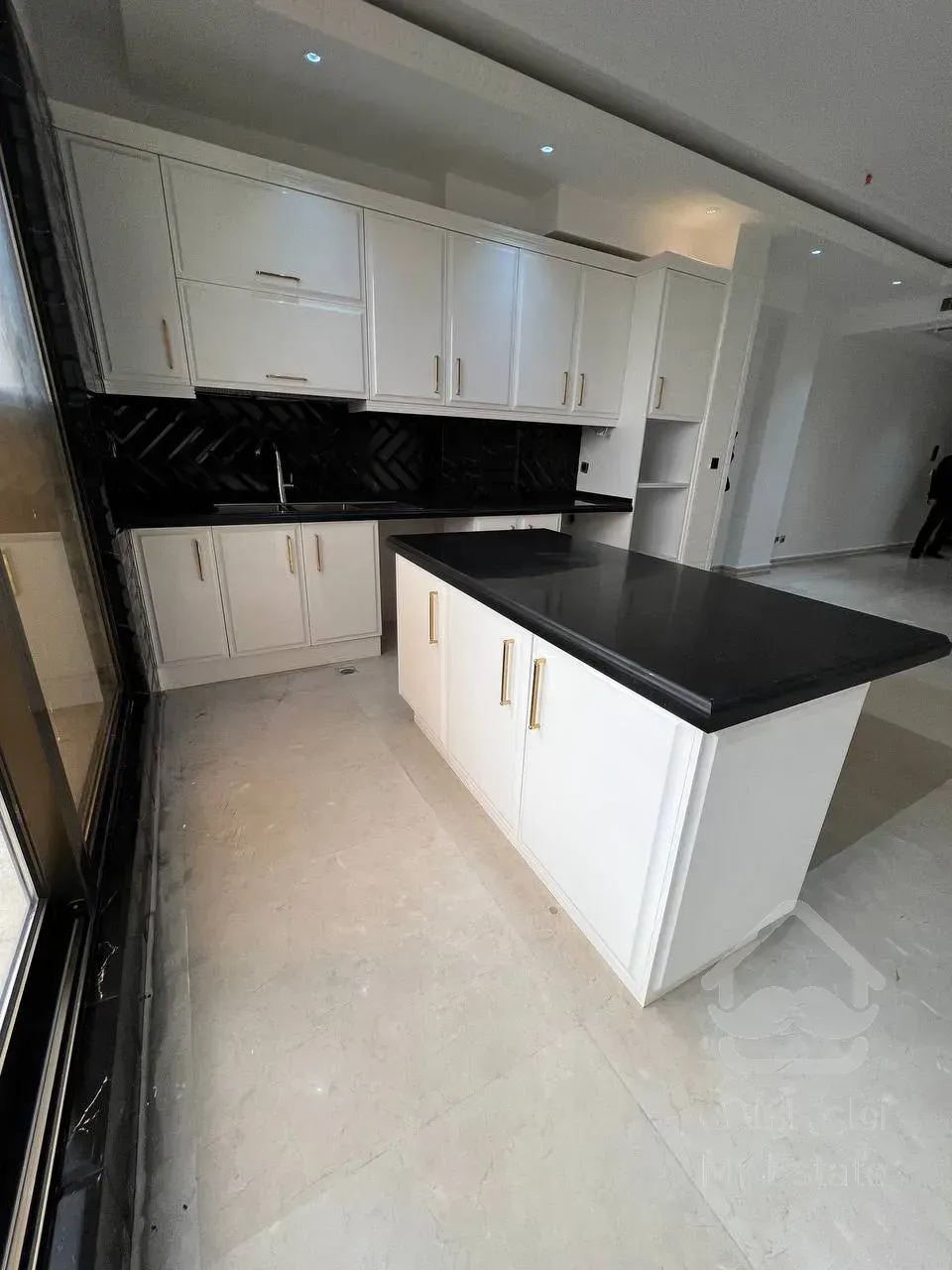 رونیکا پالاس نیایش یک فصل تازه از لذت زندگی شهری /فول هتلینگ