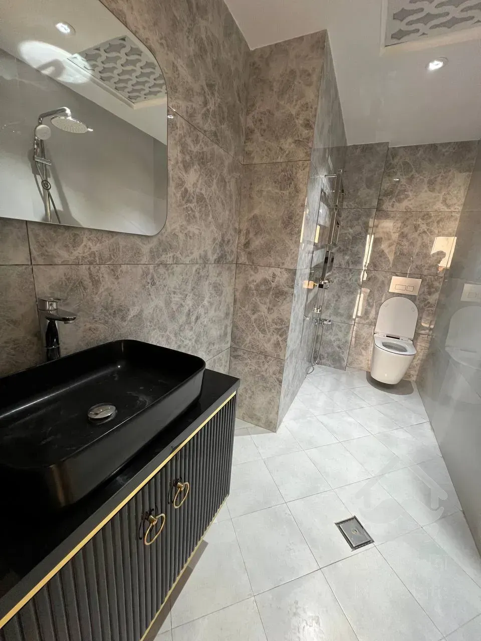 پیش فروش 126 متری در رونیکا پالاس دردشت با بهترین متریال