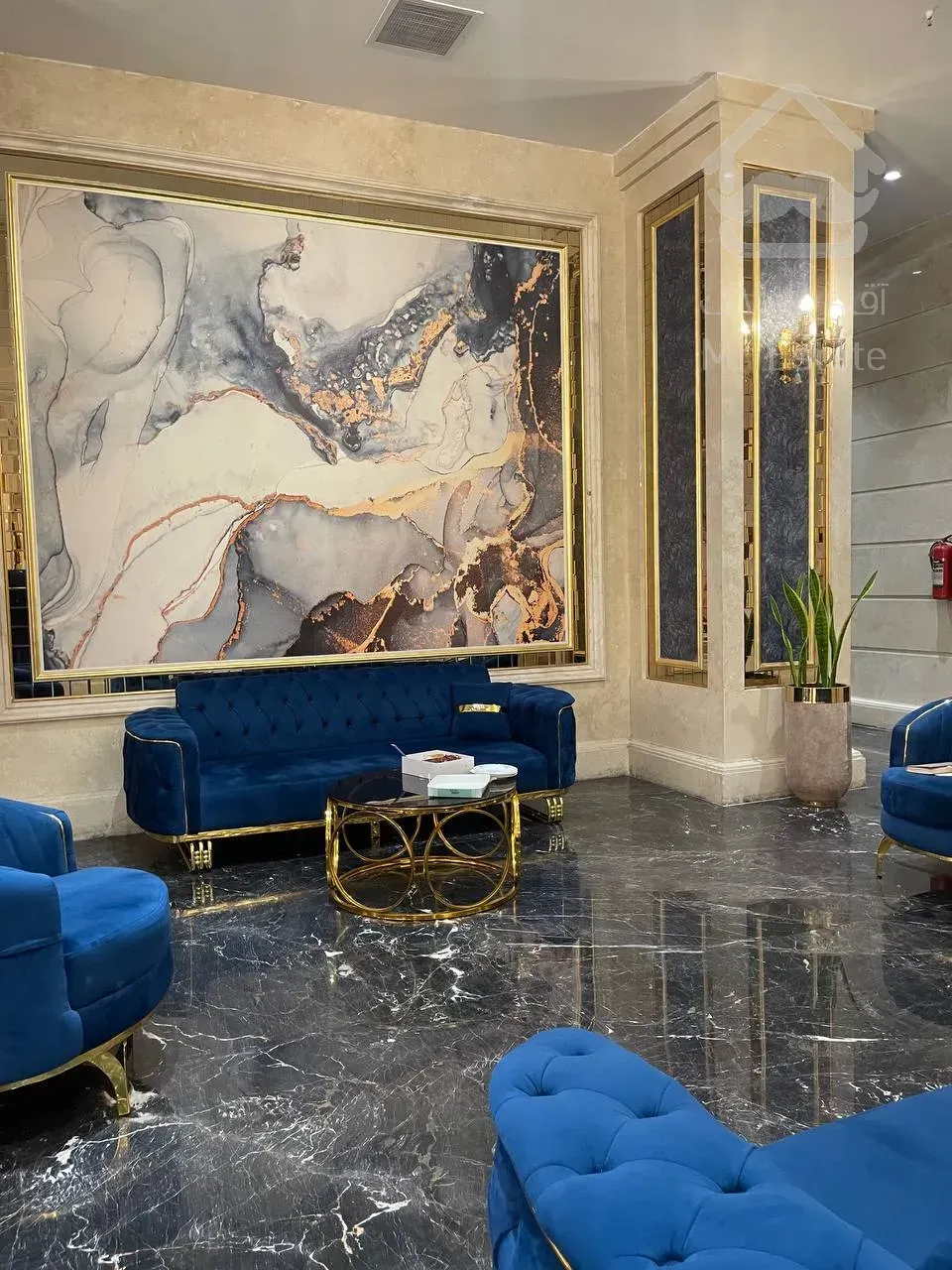 پیش فروش آپارتمان ۲۳۰ متری سه خواب فول هتلینگ از سازنده ای بنام