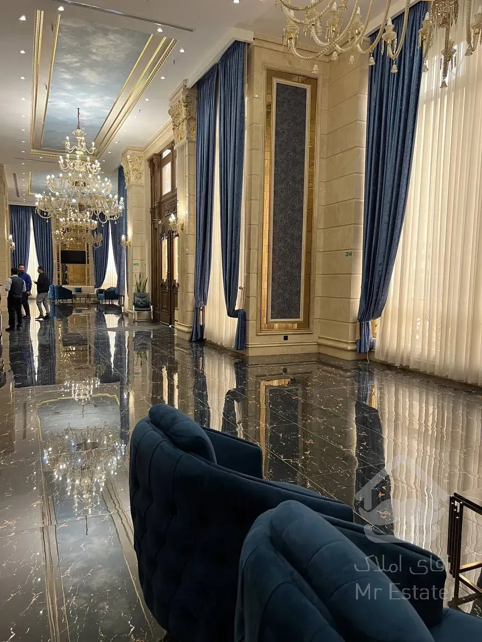 پیش فروش 126 متری در رونیکا پالاس دردشت با بهترین متریال