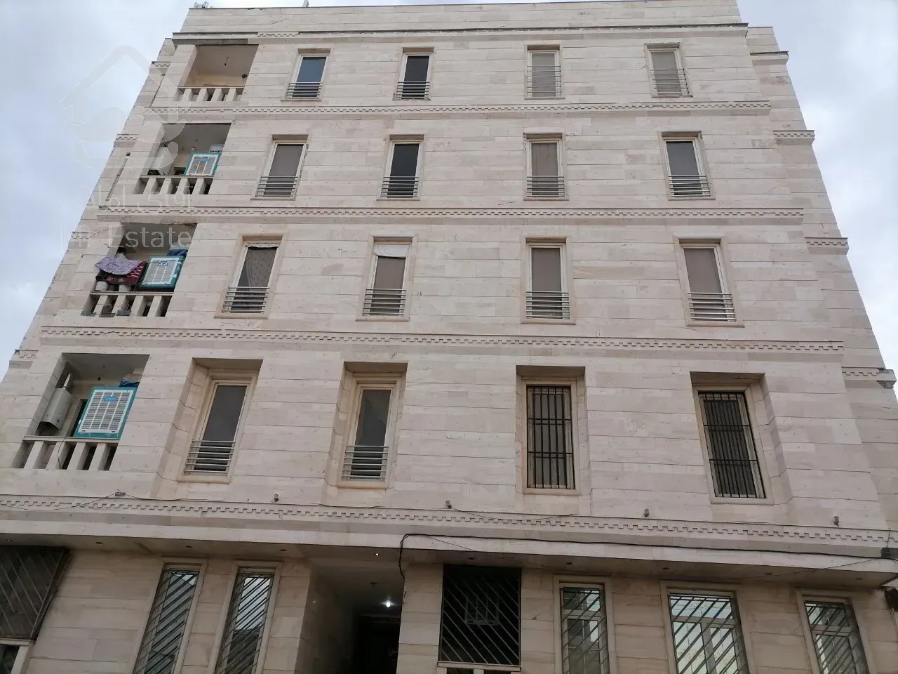 آپارتمان ۷۲ متری پیشوا شهرک نقش جهان لای ۲