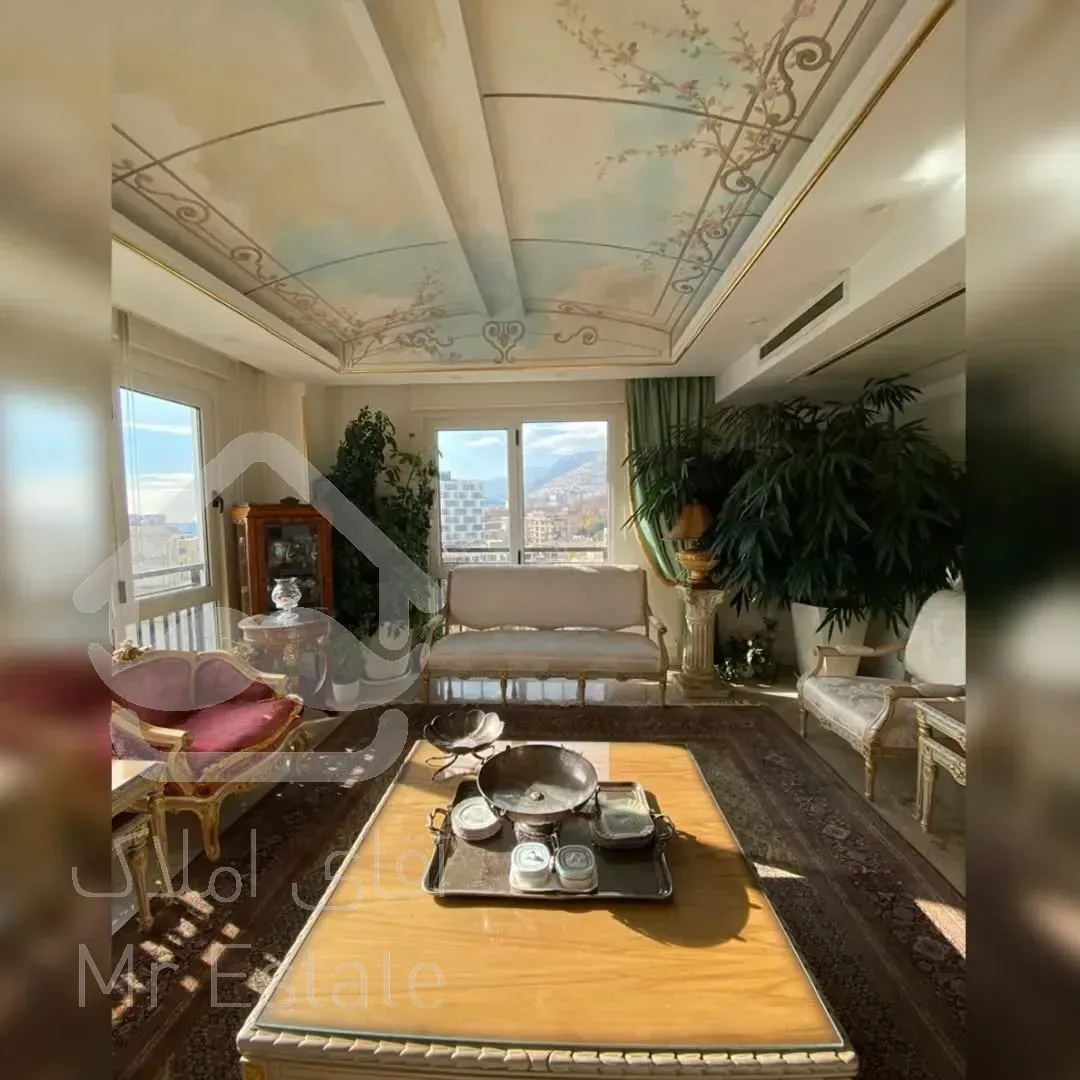 خرید ویلا 500 متری 2 کله در جمشیدیه زیر قیمت لوکس