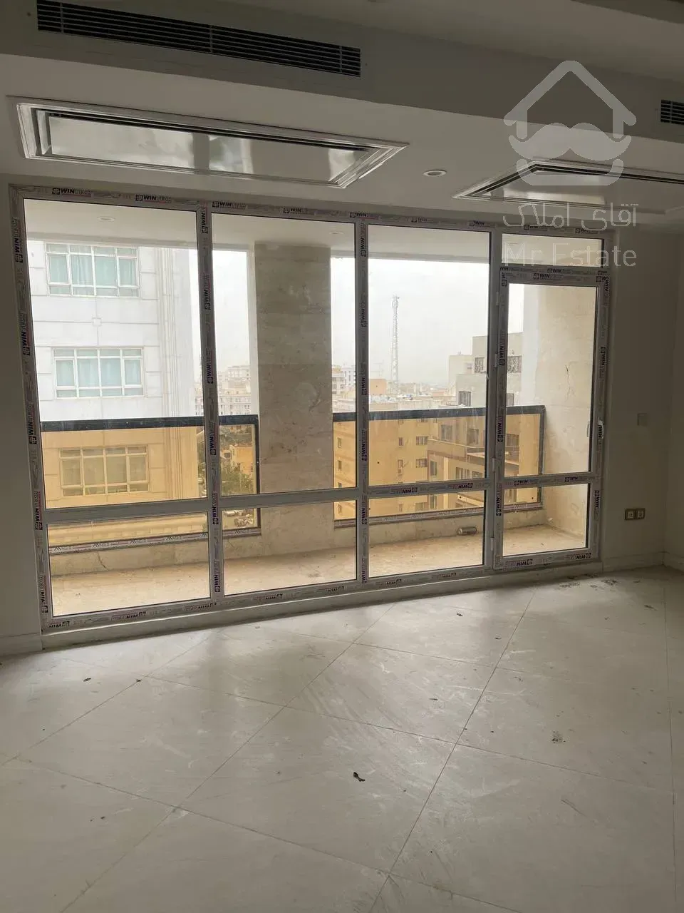 زندگی لوکس در برج رونیکا پالاس لاله /سازنده حاج رحیم قربانی