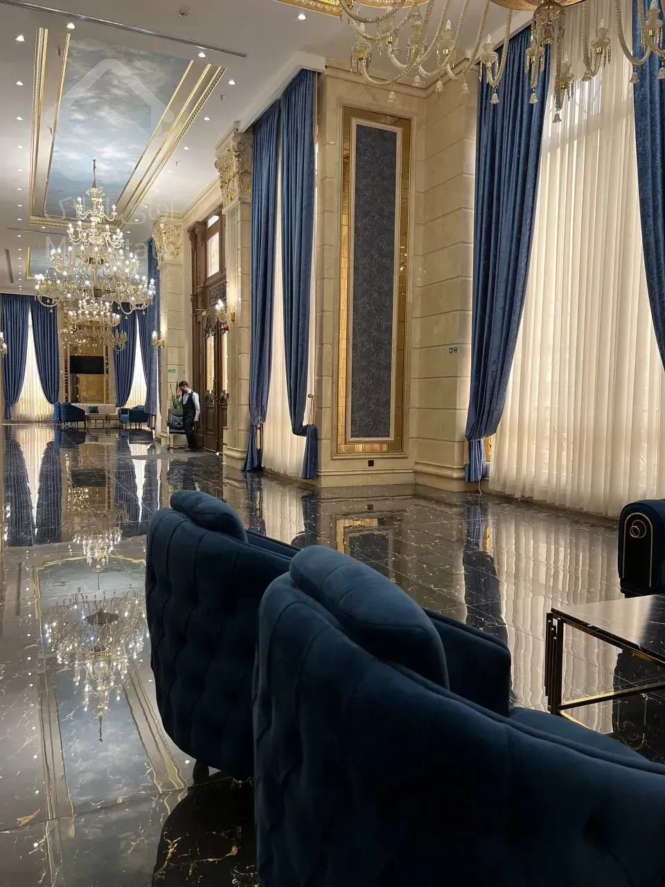 پیش فروش 100 متر رونیکا پالاس نیایش /فول امکانات با بهترین متریال